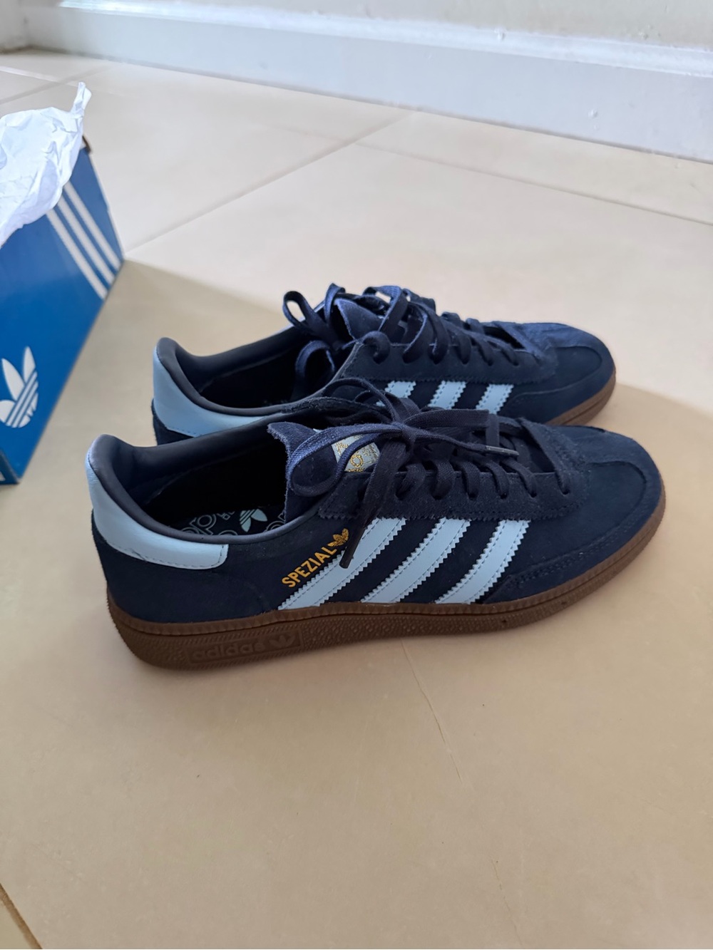 Brand new adidas Navy spezial shoes